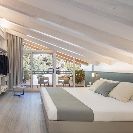 Hotel Continental - Tonelli Hotels Torbole Sul Garda Eksteriør billede